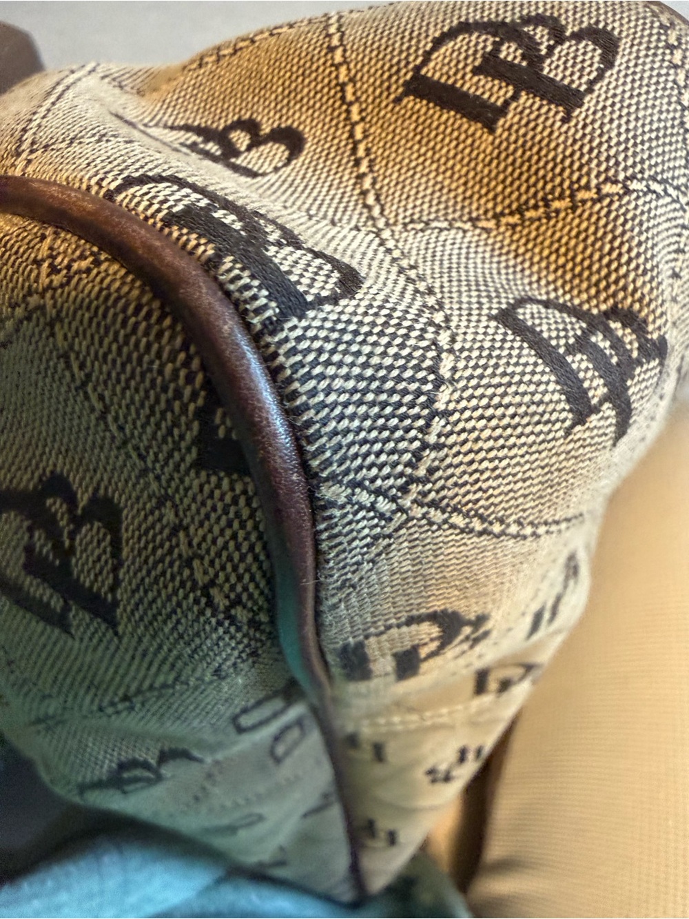 Dooney & Bourke Tan Brown Monogram Shoulder Bag - Picture 2 of 16